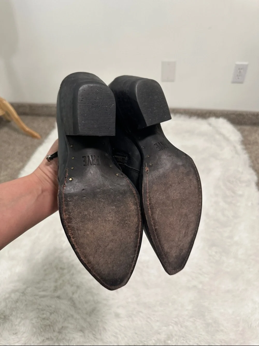🐬 Frye Genuine Leather Bootie - Picture 6 of 7